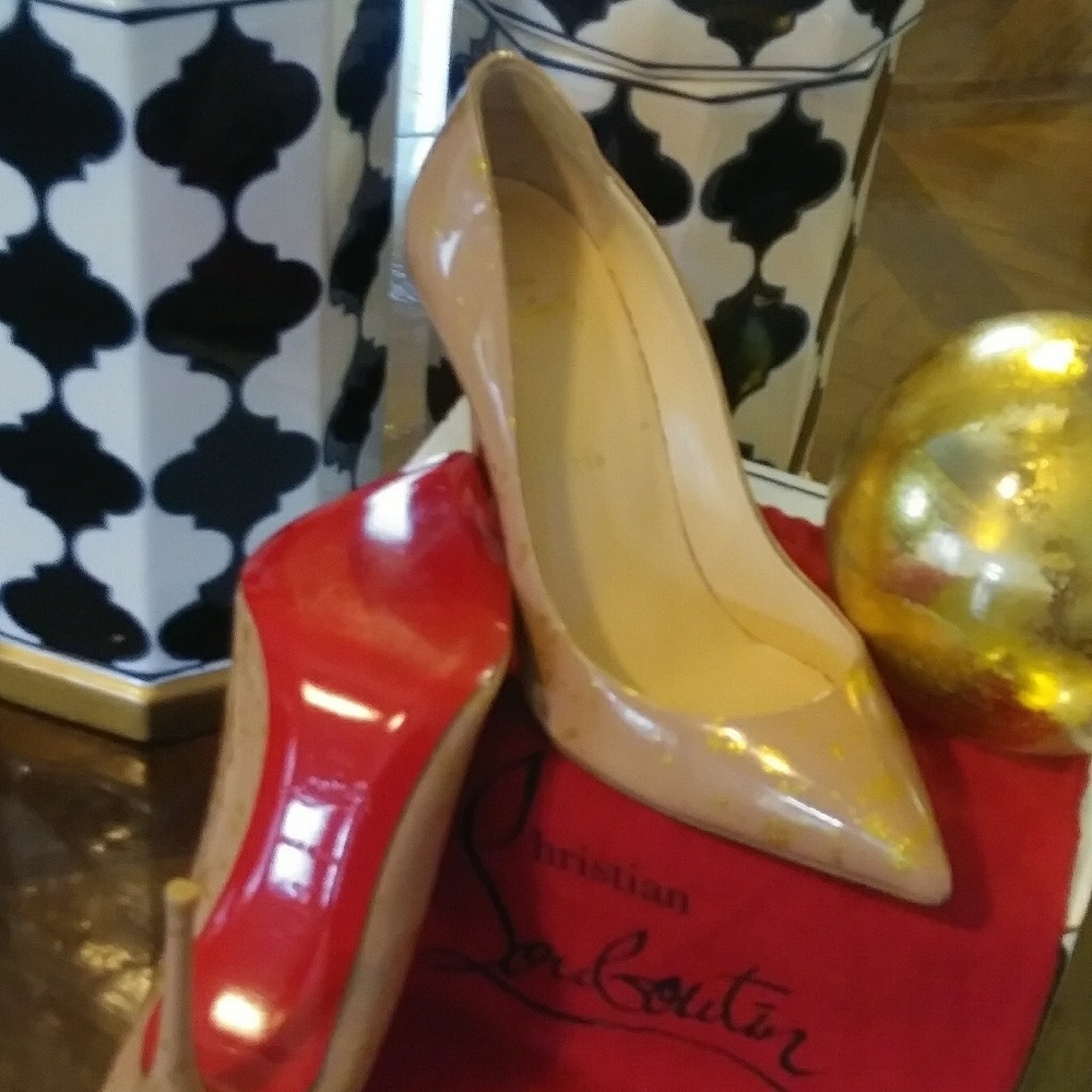 Authentic Christian Louboutin
Pump Pigalle Nude - Picture 5 of 7